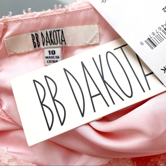 BB Dakota Peach Sleeveless Fit and Flare Dress 10 - Picture 5 of 6